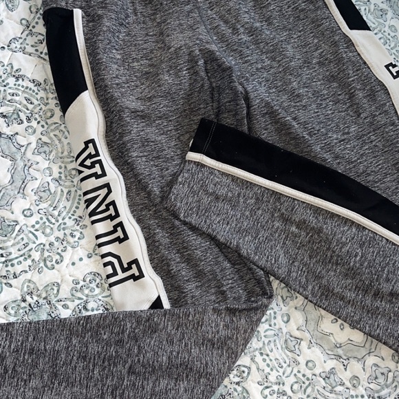 PINK leggings size large - Picture 2 of 2